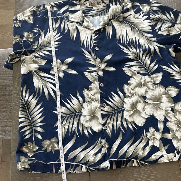 Tiki Classics Men’s Size L 100% Silk Hawaiian Button Up Shirt Navy Floral Casual - Picture 7 of 12